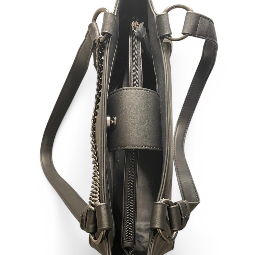 Simply Vera Wang Harley Chained Tote Black NWT - Picture 3 of 3